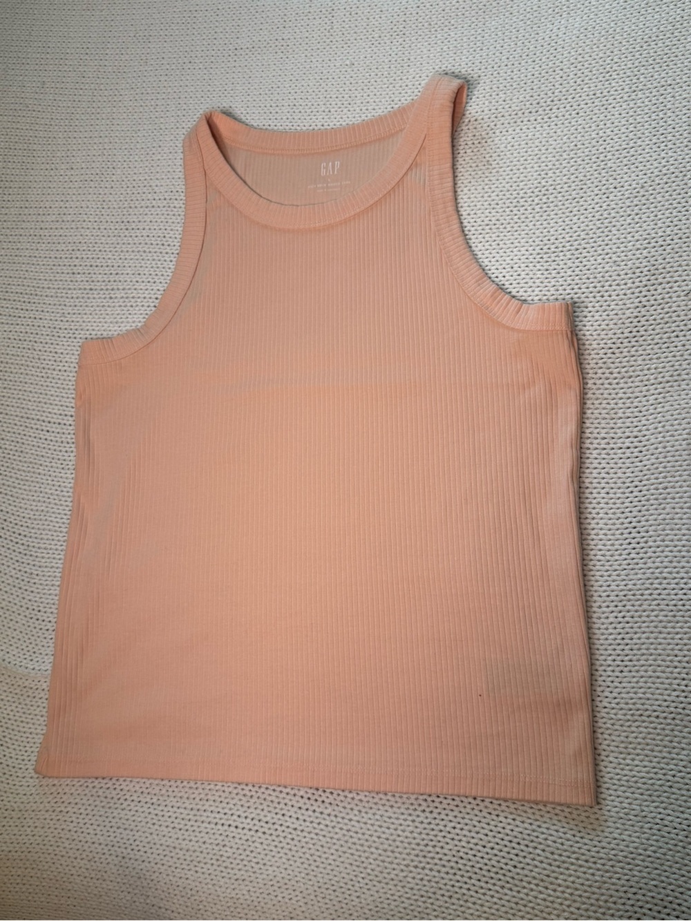 GAP High Neck Ribbed Tank Top in Peach size Large